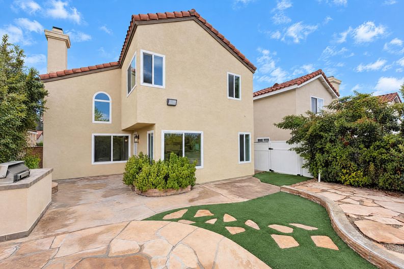 Photo 21 of 25 of 16069 Augusta Dr, Chino Hills, CA