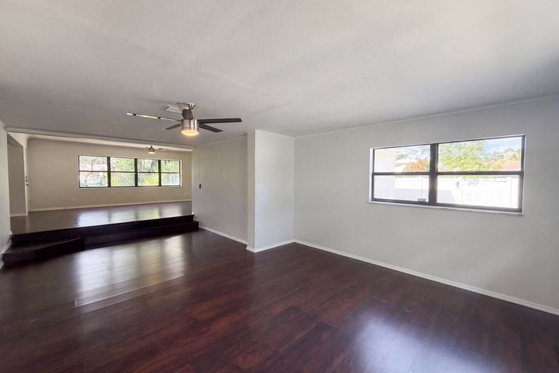 Photo 33 of 34 of 601 Myrtle Way S, Saint Petersburg, FL