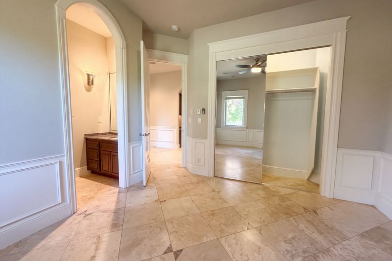 Photo 23 of 56 of 17695 S Fieldstone Ct, Oregon City, OR