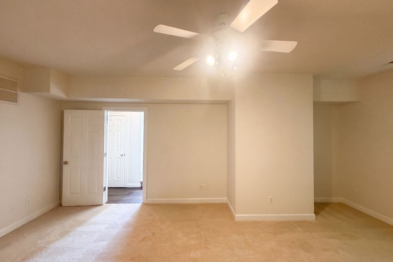 Photo 20 of 22 of 6205 Lea Ray Dr, Greensboro, NC