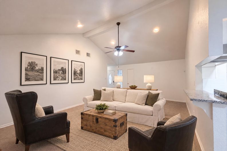 Photo 10 of 19 of 3714 Saint William Ln, Houston, TX