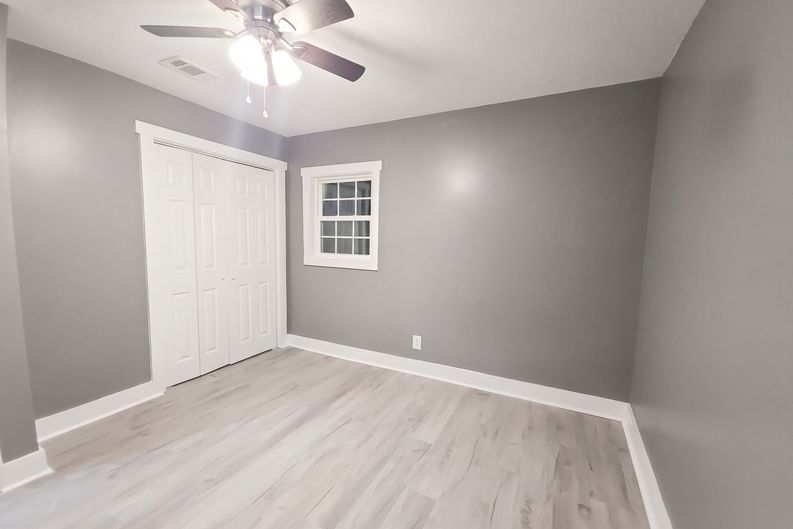 Photo 7 of 14 of 4727 Elkan Ave, Macon, GA
