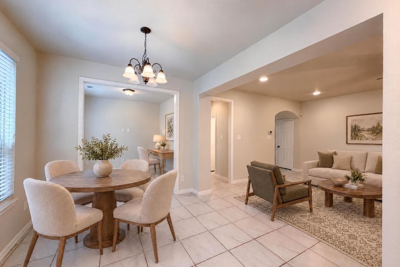 Photo 16 of 39 of 9332 Kaitlyn Ct, Lantana, TX