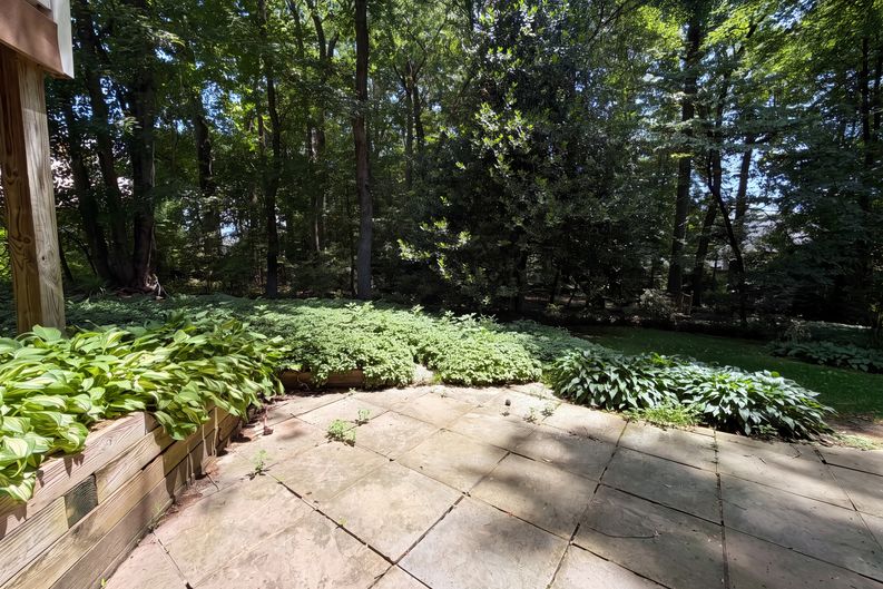 Photo 53 of 66 of 4819 Powell Rd, Fairfax, VA