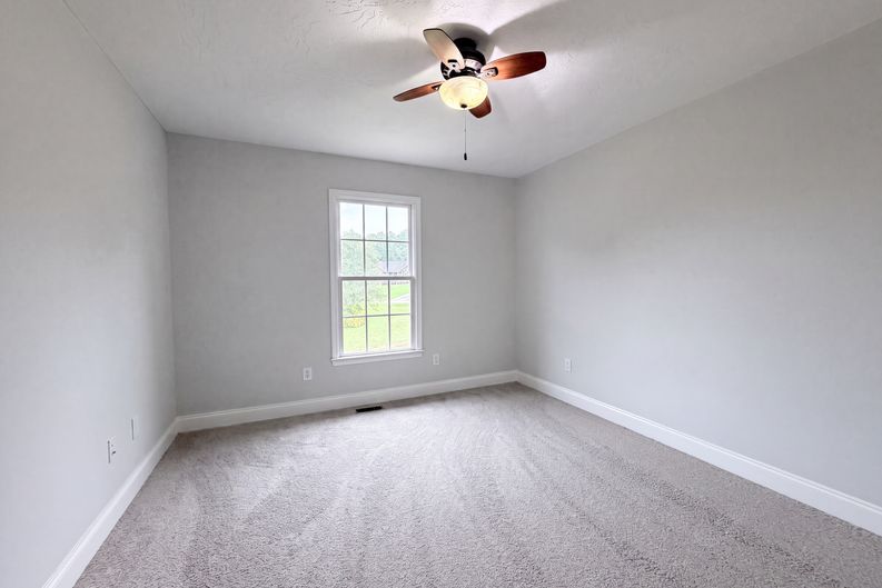 Photo 9 of 21 of 106 Millbranch Ln, Statesville, NC
