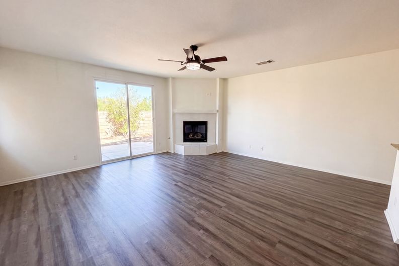 Photo 25 of 32 of 38129 Floricita St, Murrieta, CA