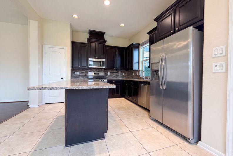 Photo 7 of 19 of 12147 San Luca St, Richmond, TX