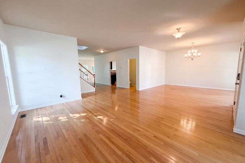 Photo 7 of 23 of 5237 Emerald Spring Dr, Knightdale, NC
