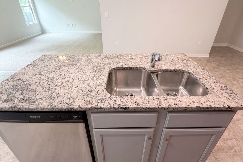 Photo 10 of 26 of 5053 Pioneer Pkwy, McDonough, GA