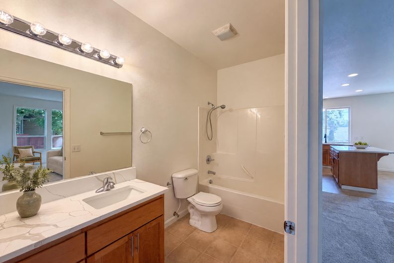 Photo 18 of 23 of 19015 SW Jessica Way, Beaverton, OR