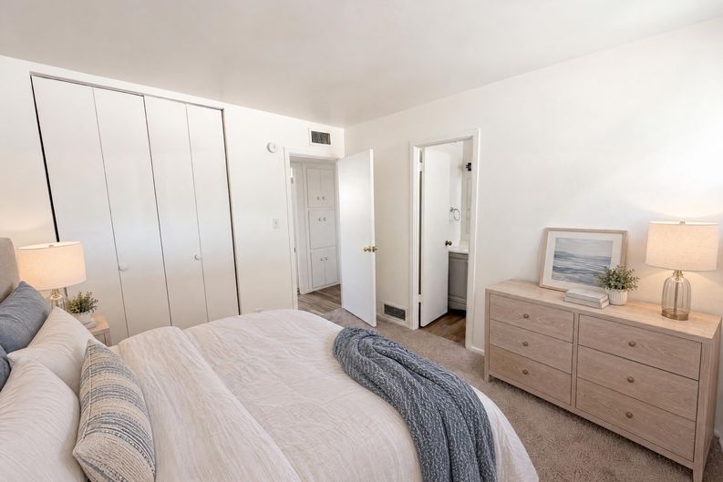 Photo 16 of 21 of 2901 N Cloverland Ave, Tucson, AZ