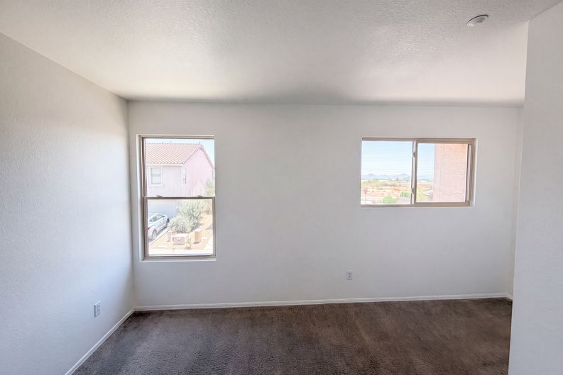 Photo 11 of 27 of 7500 E Deer Valley Rd, Scottsdale, AZ