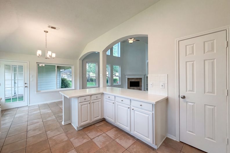 Photo 9 of 22 of 14310 Amyford Ct, Cypress, TX