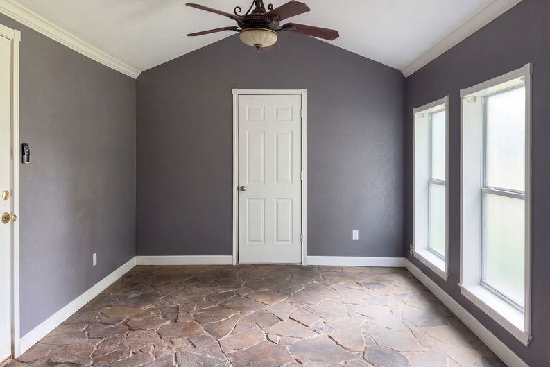 Photo 8 of 16 of 506 S Foley St, Seymour, TX