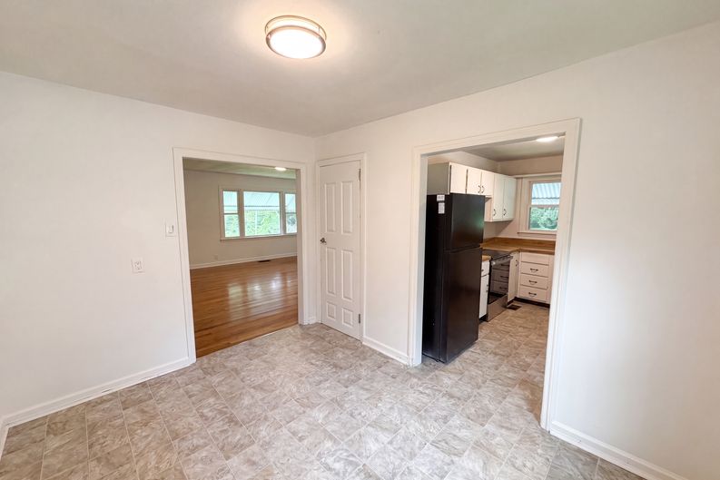 Photo 6 of 29 of 119 Old State Cir, Powell, TN