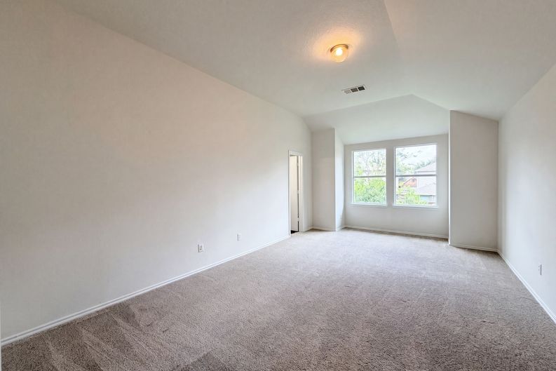 Photo 9 of 22 of 10212 Coolidge Dr, McKinney, TX