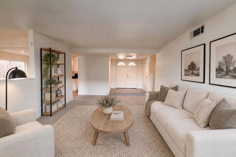 Photo 6 of 18 of 6840 Oaklawn Way, Fair Oaks, CA