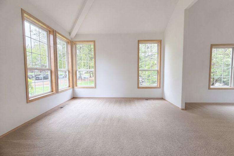 Photo 7 of 26 of 14292 SE Meadows Ln, Clackamas, OR