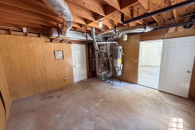 Photo 41 of 56 of 7830 Mosswood Ln, Gainesville, GA