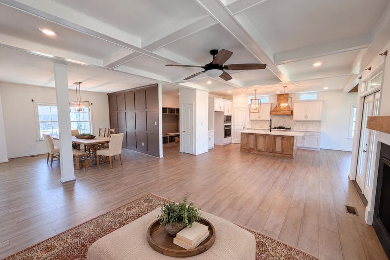 Photo 3 of 28 of 6813 Cove Creek Ct, Moseley, VA