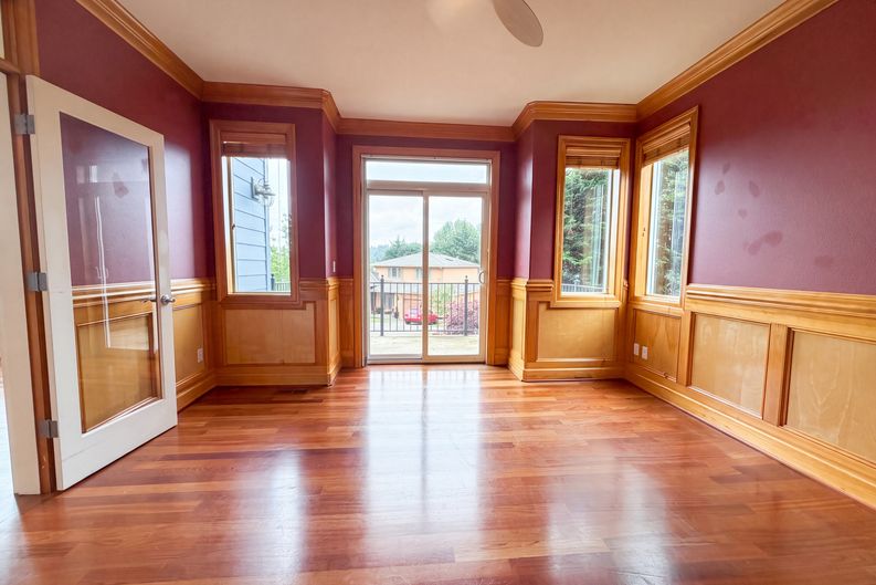 Photo 9 of 22 of 14210 SE Rolling Meadows Dr, Happy Valley, OR
