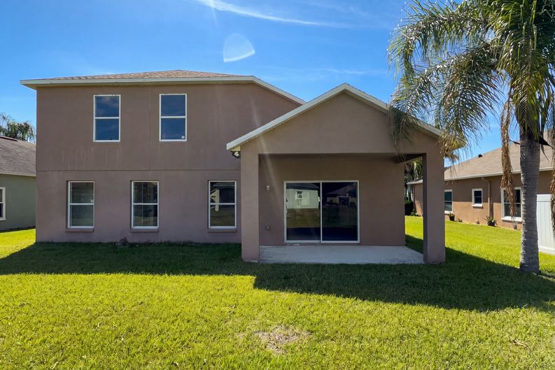 Photo 5 of 25 of 457 Marathon Ln, Sanford, FL