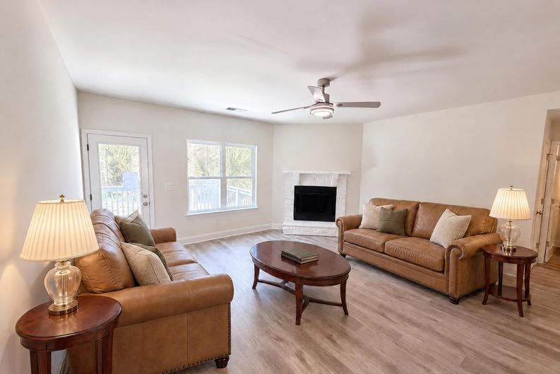 Photo 3 of 20 of 249 Clearwater Dr, Monroe, GA