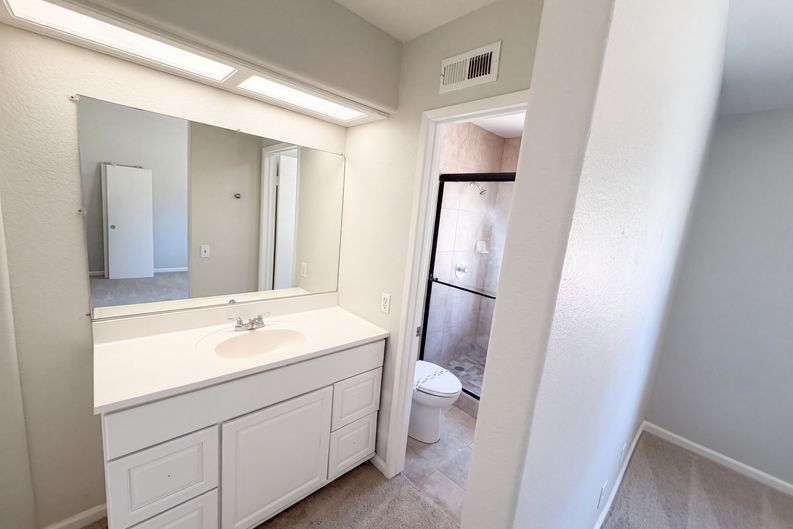 Photo 17 of 23 of 2758 Alne Dr, Hemet, CA