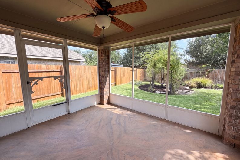 Photo 20 of 22 of 13804 Long Shadow Dr, Manor, TX