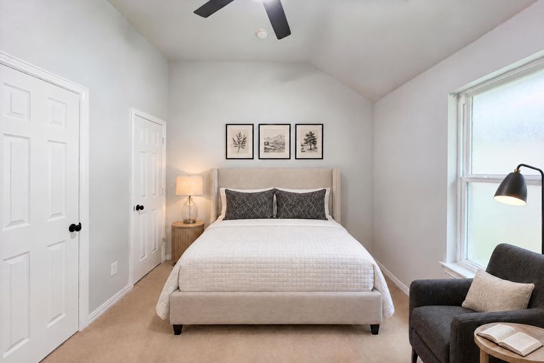 Photo 10 of 24 of 4536 Risinghill Dr, Plano, TX
