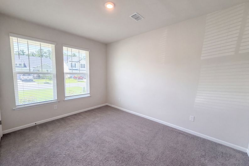 Photo 14 of 18 of 150 Wappoo Trace Ln, Summerville, SC