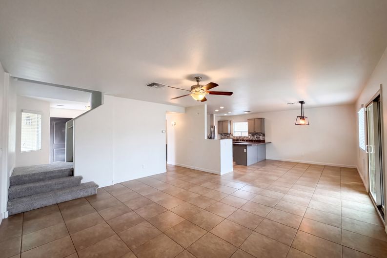 Photo 7 of 22 of 28539 N Moonstone Way, San Tan Valley, AZ