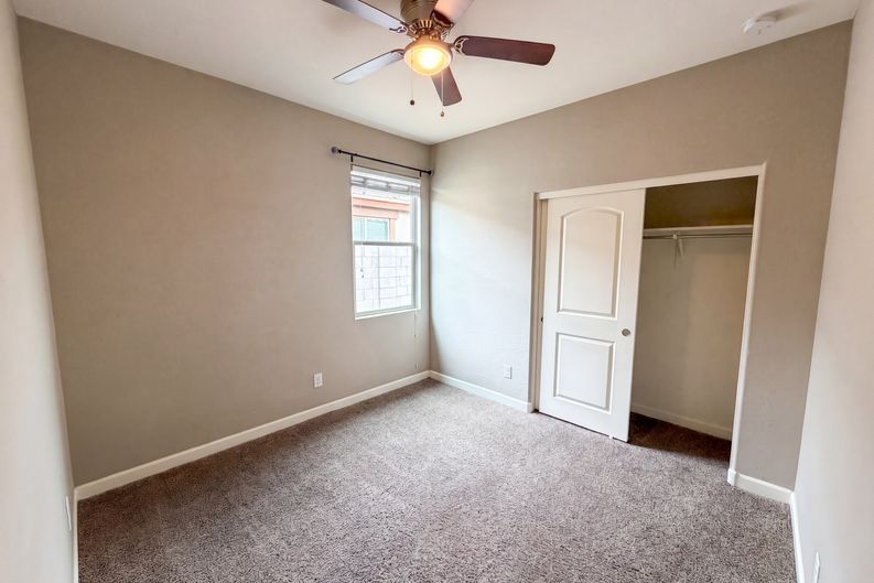 Photo 16 of 31 of 23680 W Magnolia Dr, Buckeye, AZ