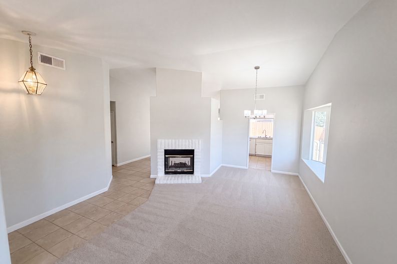 Photo 3 of 23 of 2758 Alne Dr, Hemet, CA