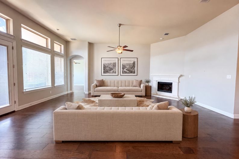 Photo 6 of 21 of 122 Bluehaw Dr, Georgetown, TX