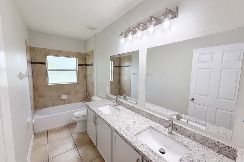 Photo 24 of 40 of 3508 Yacht Club Ct, Kissimmee, FL