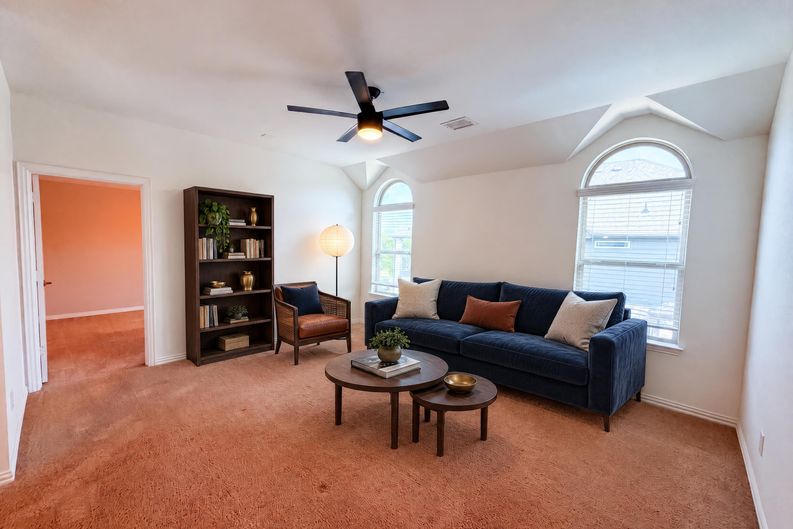 Photo 23 of 34 of 4305 Curlew Ln, Garland, TX