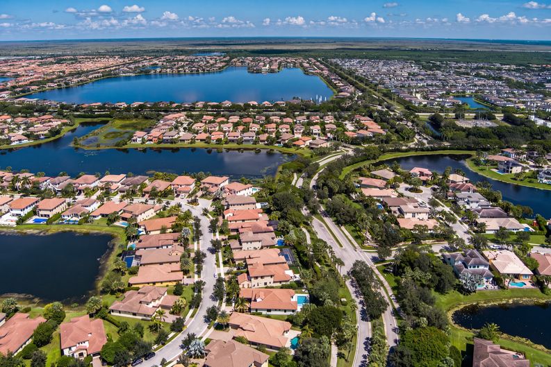 Photo 112 of 124 of 7990 NW 112th Ter, Parkland, FL
