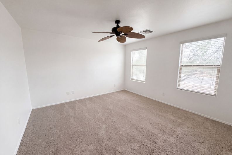 Photo 4 of 29 of 19219 W Washington St, Buckeye, AZ