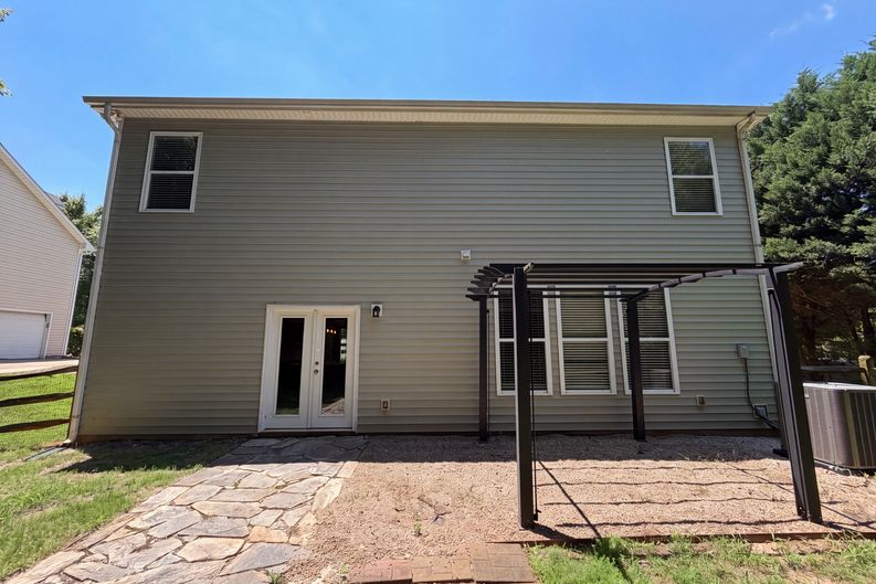 Photo 5 of 18 of 5837 McDowell Run Dr, Huntersville, NC