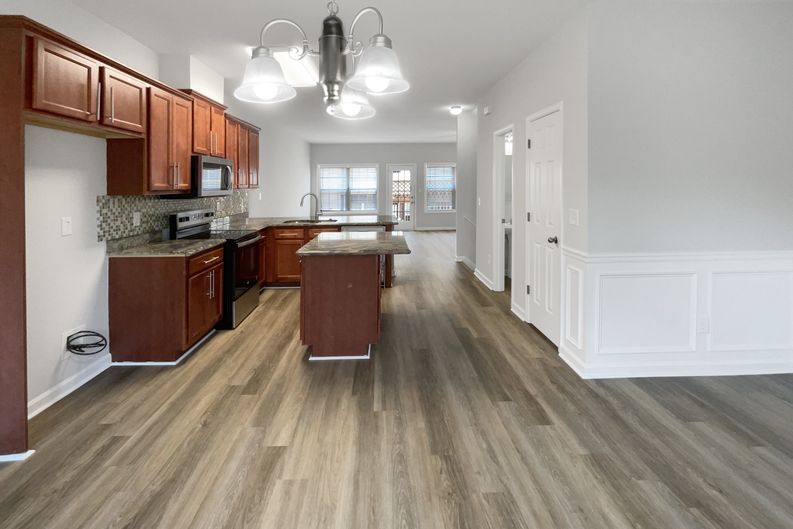 Photo 29 of 52 of 1622 Halliard Dr, Lawrenceville, GA