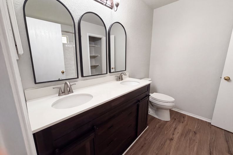 Photo 13 of 16 of 616 Barbara Way, Bastrop, TX