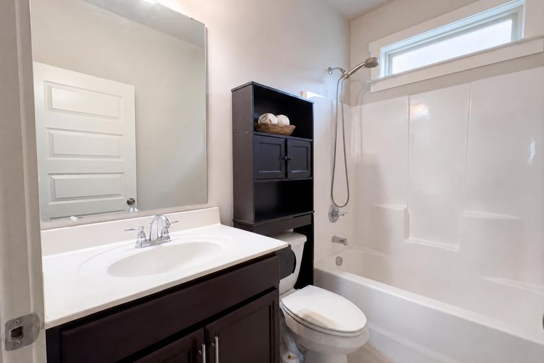 Photo 15 of 25 of 24 Silky Oak Cir SW, Huntsville, AL