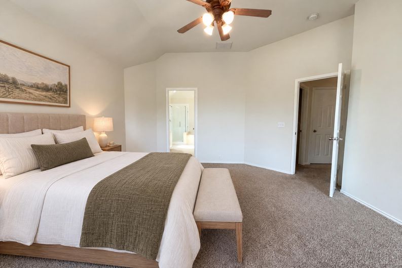 Photo 19 of 22 of 11919 Leaf Oak Dr, Houston, TX