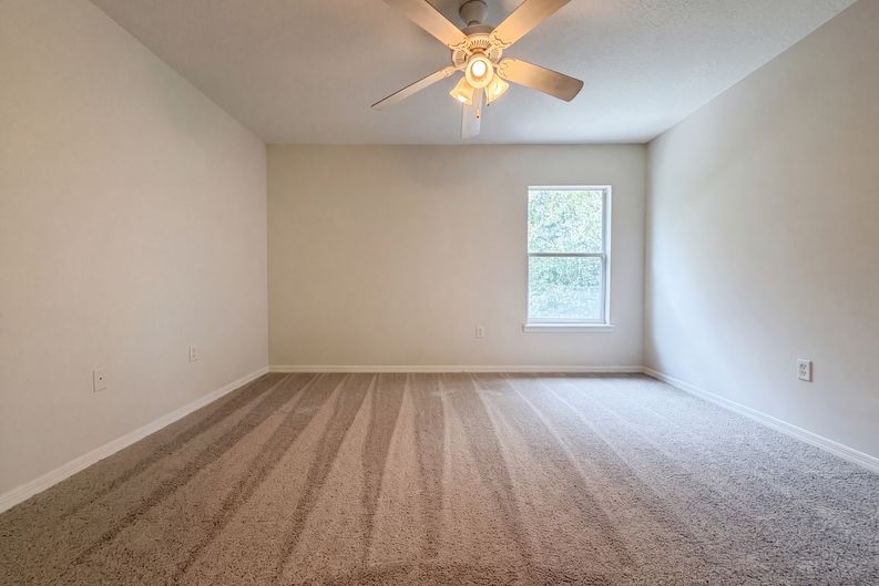 Photo 17 of 32 of 8331 Golden Bamboo Dr, Jacksonville, FL