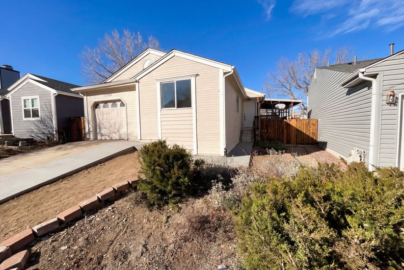 Photo 8 of 21 of 17753 E Bethany Pl, Aurora, CO