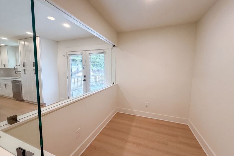 Photo 13 of 18 of 4747 Nelda Dr, Austell, GA