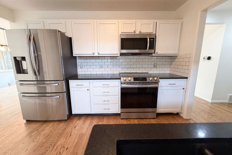 Photo 7 of 33 of 1741 S Krameria Way, Denver, CO