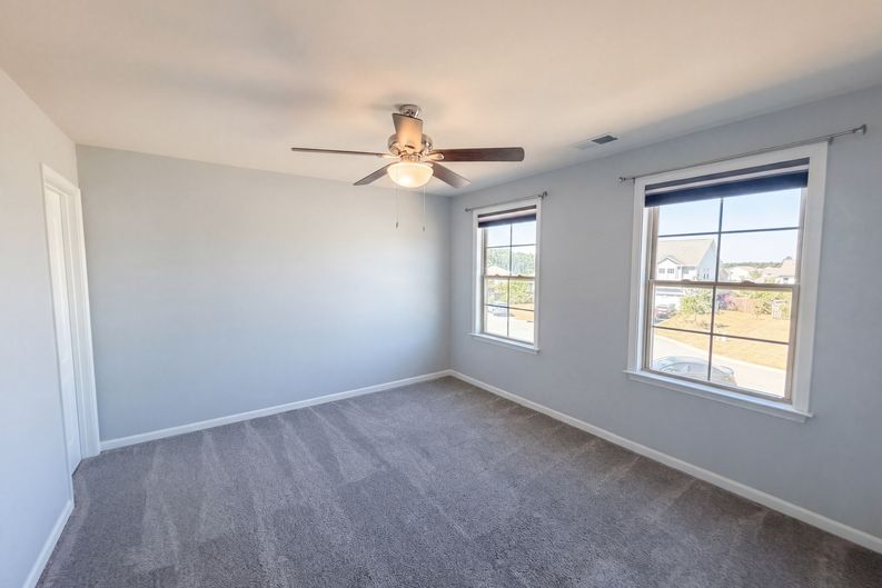 Photo 15 of 23 of 1305 Ivey Grove Ct, Fuquay Varina, NC