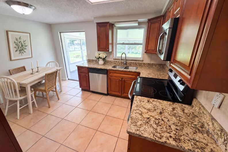 Photo 14 of 23 of 3518 Gorman Dr, New Port Richey, FL